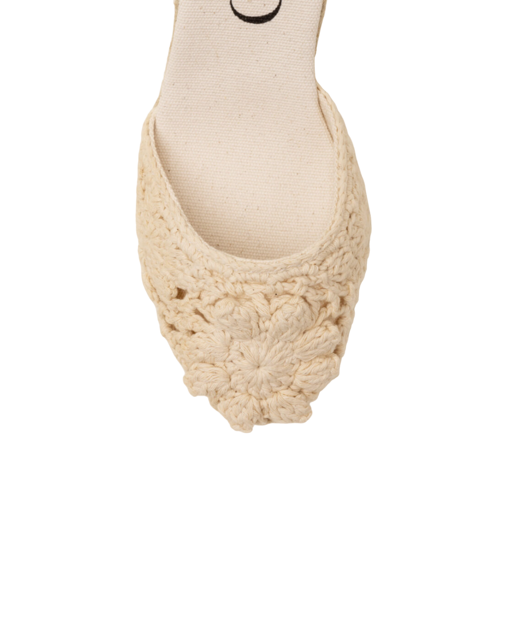 gaimo-alpargata-mujer-gus-beige-cunas-novia-macrame-primavera-verano-2023-detalle-1110x1388-PhotoRoom.png-PhotoRoom